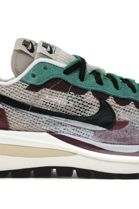 Nike Vaporwaffle Sacai Villain Red Neptune Green – DD3035-200