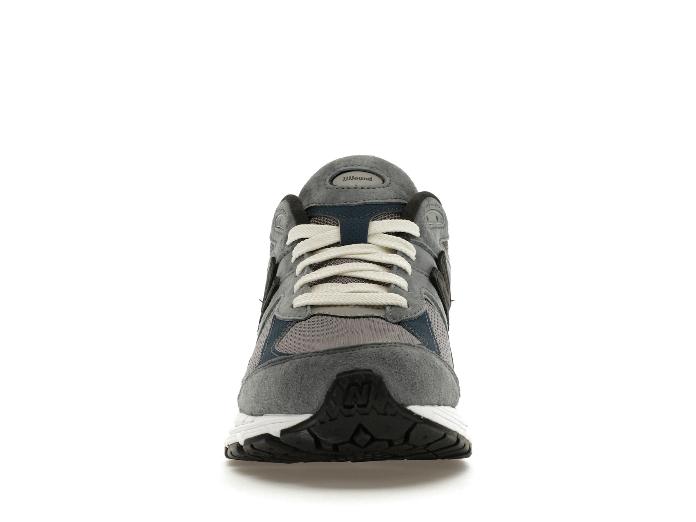 Photo by Sixfootoak Studio