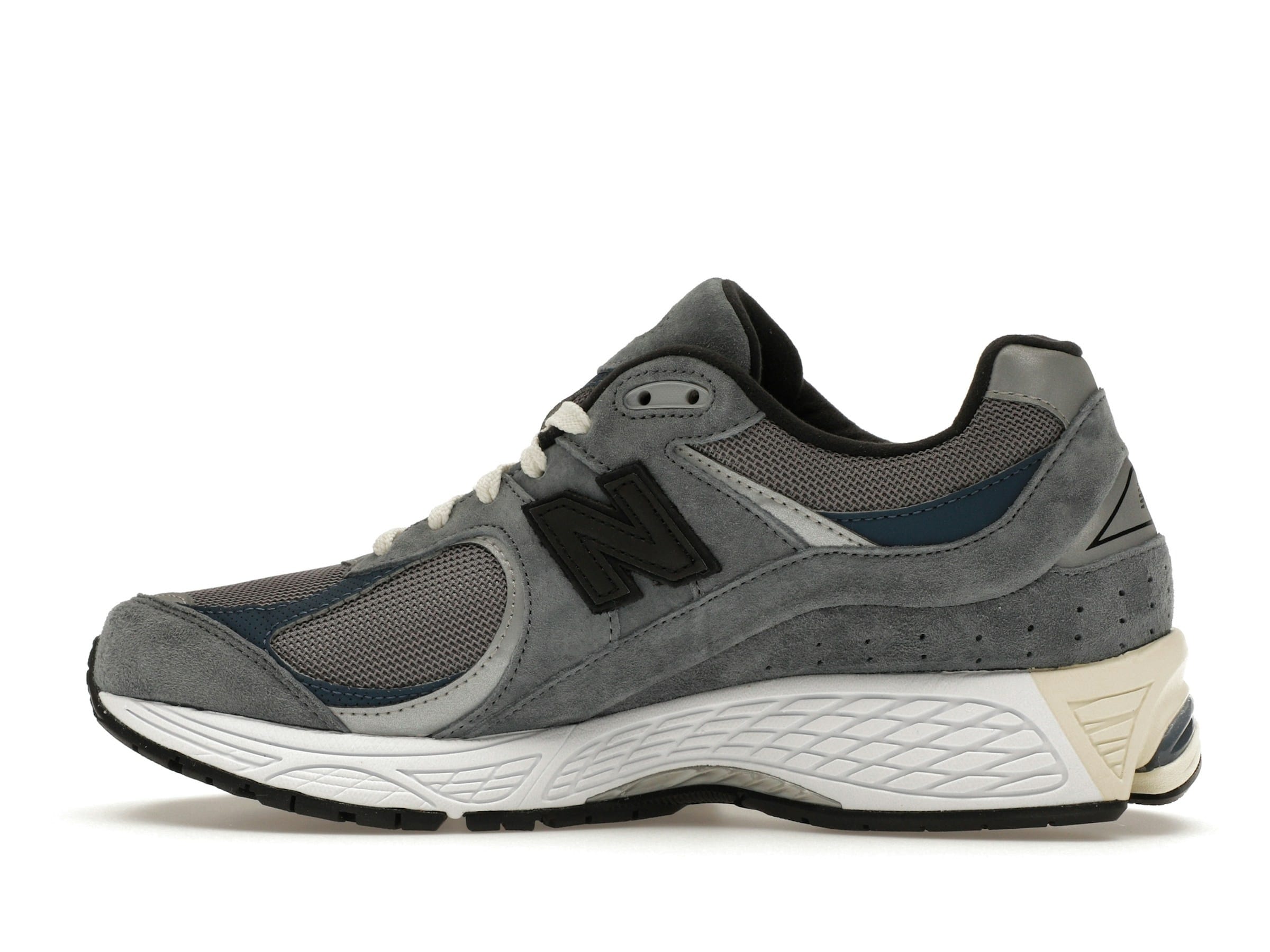 Photo by Sixfootoak Studio