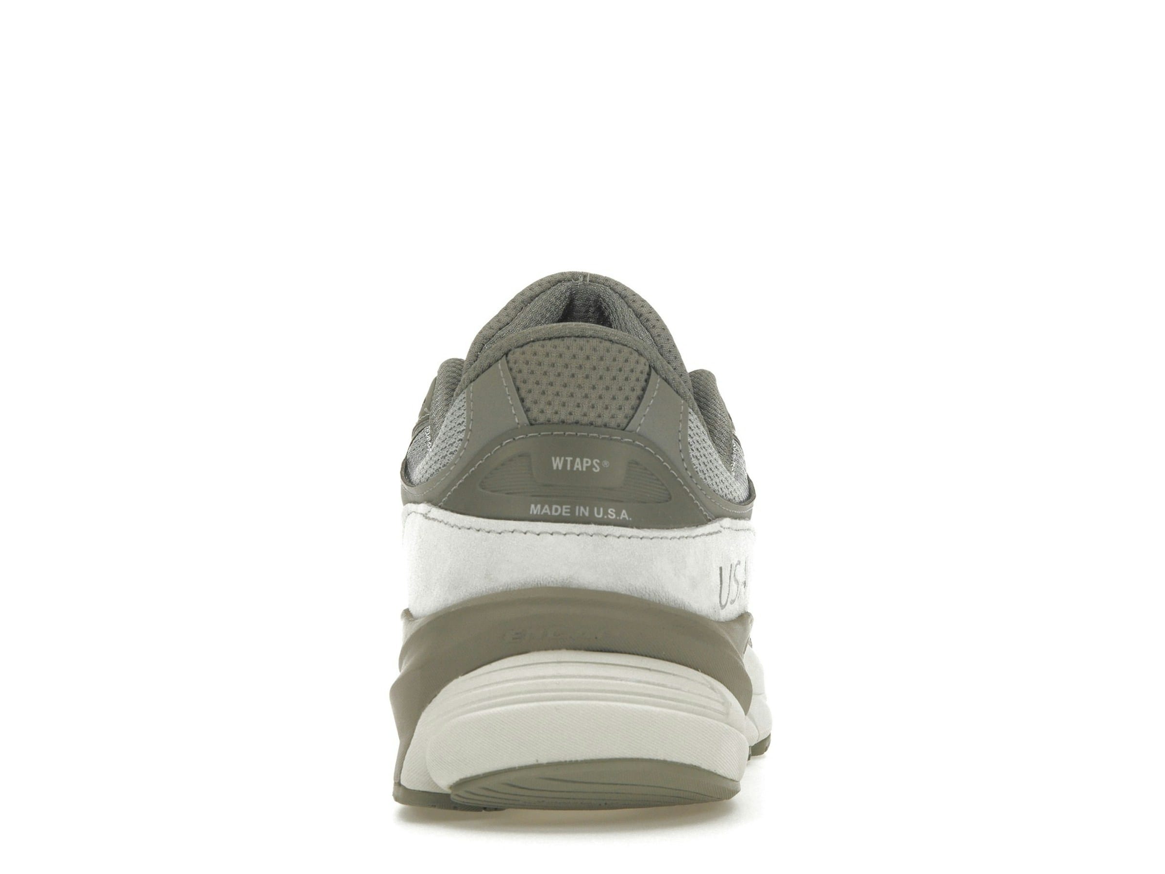 Photo by Sixfootoak Studio