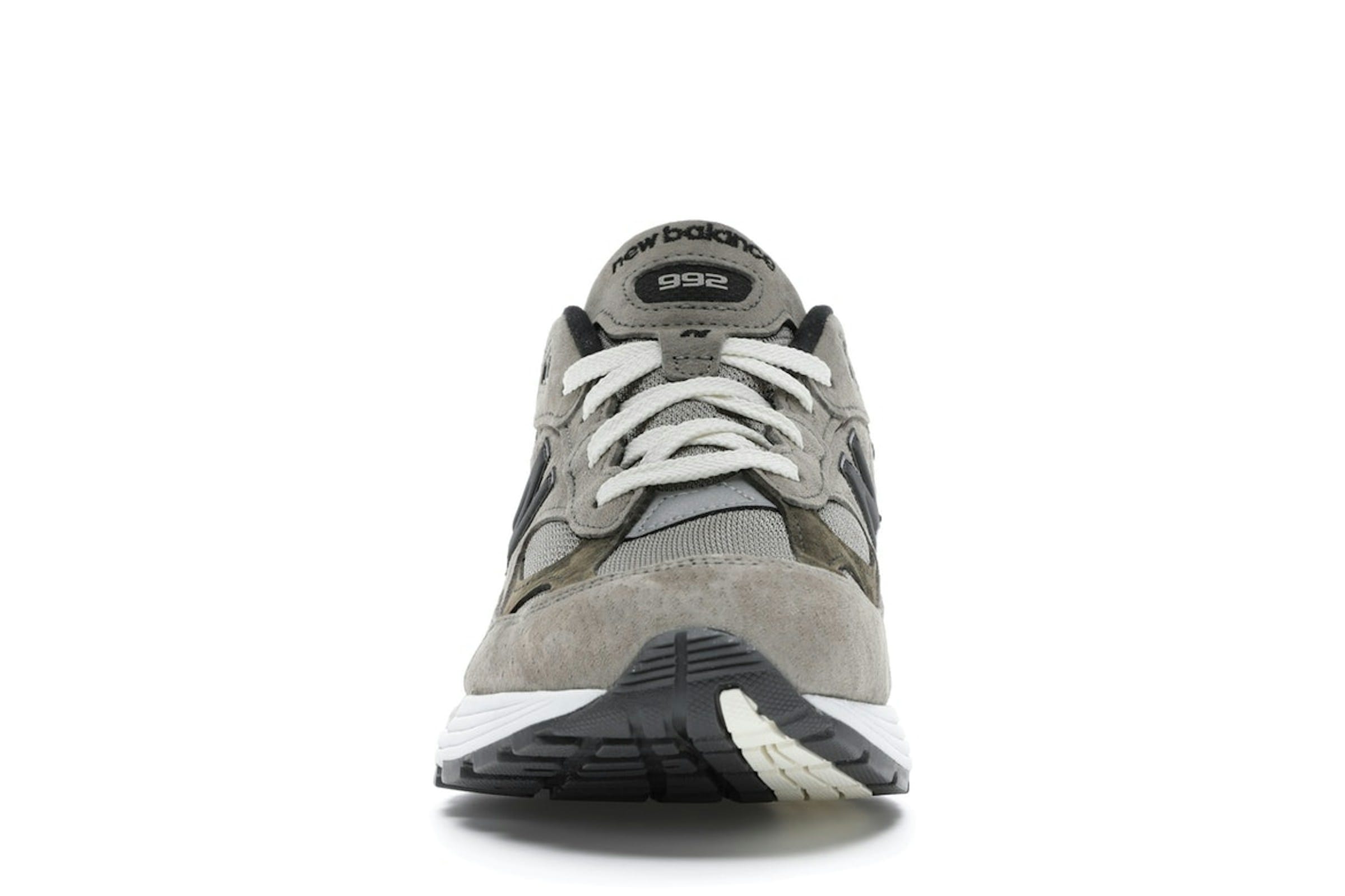 Photo by Sixfootoak Studio