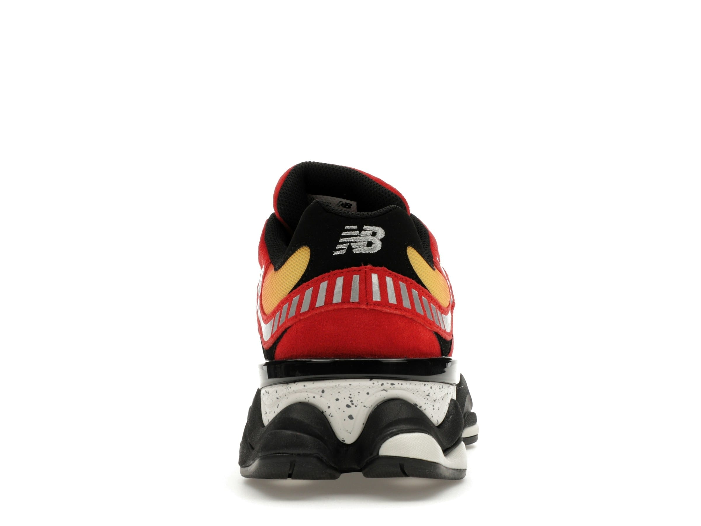 Photo by Sixfootoak Studio