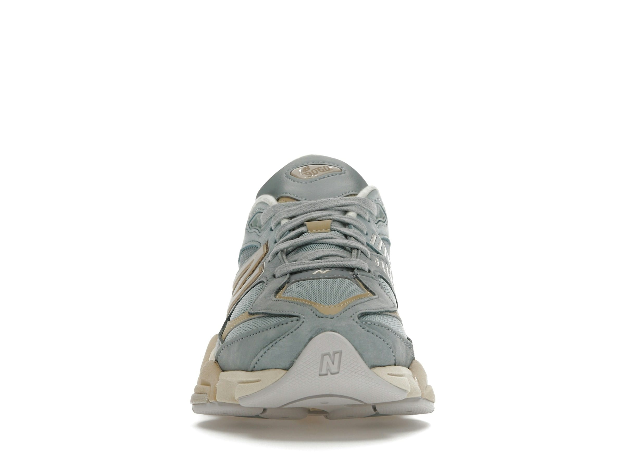 Photo by Sixfootoak Studio